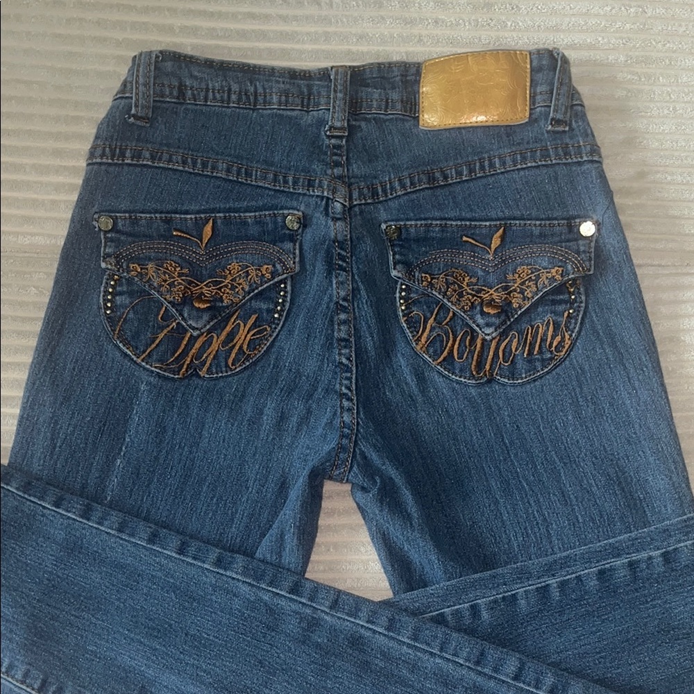 Apple Bottoms Blue Jeans with Gold Accents